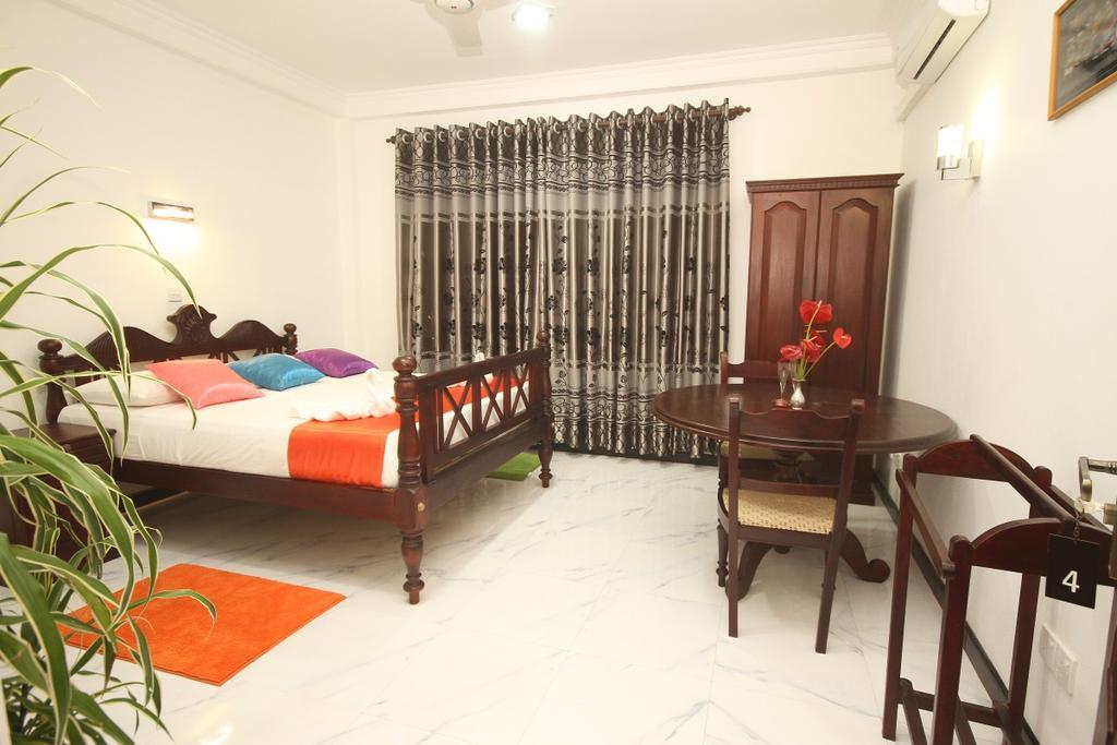 Hotel Italia Ambalangoda  Bagian luar foto